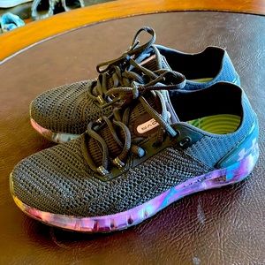 UA HOVR Sonic Womens 8